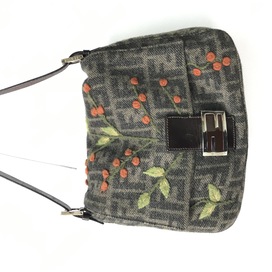 フェンディの花柄刺繍 ズッカ柄 バケットバッグの買取実績です。