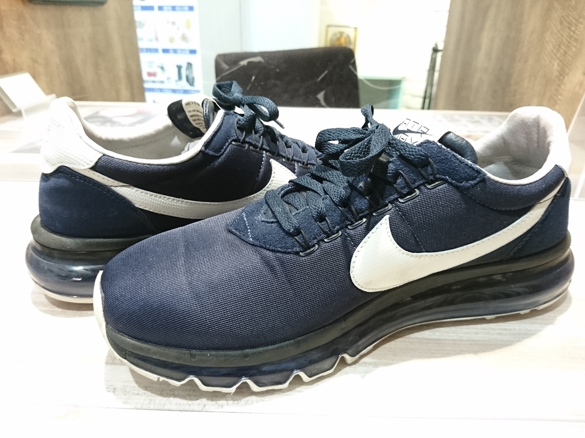 ナイキの848624-410 AIR MAX LD-ZERO スニーカーの買取実績です。