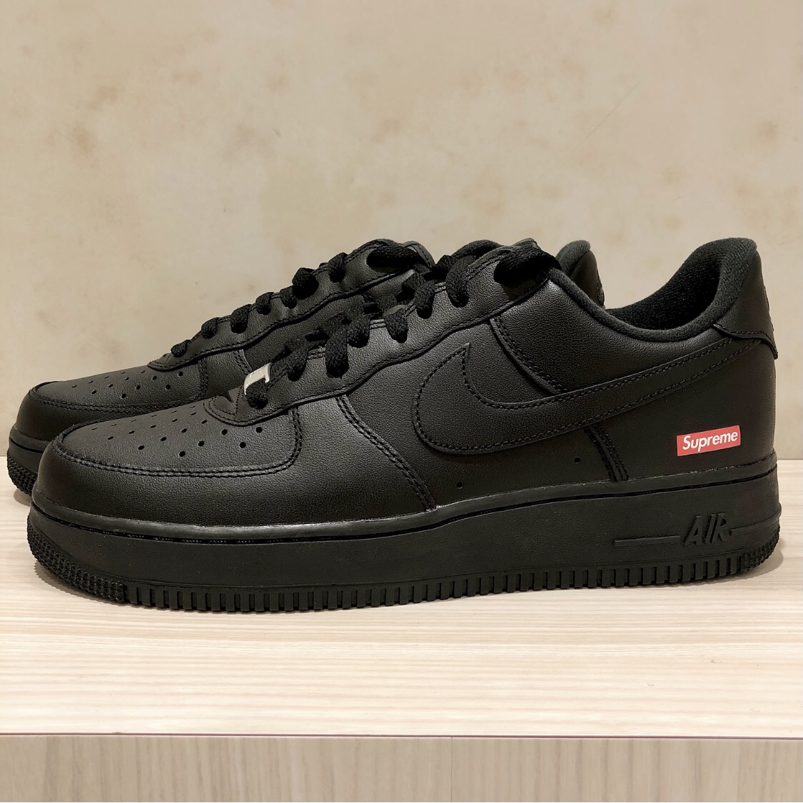 ナイキの×Supreme CU9225-001 NIKE AIRFORCE1の買取実績です。