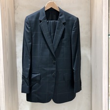 エコスタイル渋谷店で、ポールスミスのセットアップスーツを買取ました。状態は若干の使用感がある中古品です。