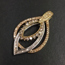 ノーブランドのK18 2.00ct メレダイヤモンドの3連デザイン ペンダントトップをエコスタイル銀座本店で買取いたしました。状態は
