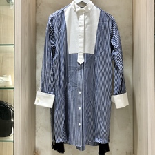 エコスタイル渋谷店で、サカイのストライプのプリーツレイヤードのシャツワンピース(18-04142)を買取しました。状態は通常使用感があるお品物です。