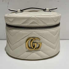 グッチ ホワイト 624615 海外限定 GGマーモント コスメティックバッグ 買取実績です。