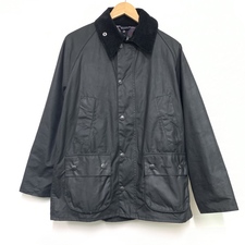 エコスタイル銀座本店で、バブアーの2002039の黒のビデイルのジャケットを買取ました。状態は若干の使用感がある中古品です。