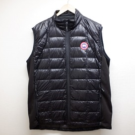 カナダグースの2702M HYBRIDGE LITE VEST ハイブリッジ ライト ダウンベストの買取実績です。