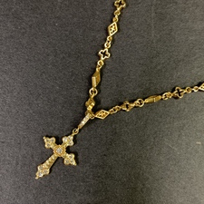 エコスタイル銀座本店で、ローリーロドキンのK18のゴシッククロスのネックレスを買取ました。状態は若干の使用感がある中古品です。