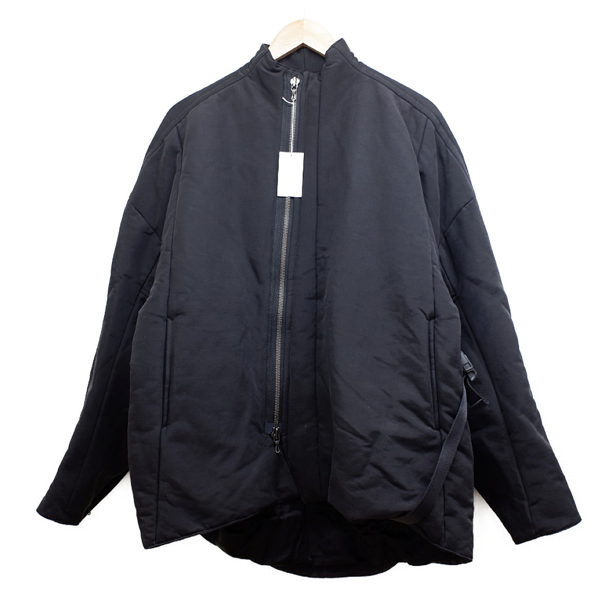 ユリウスの677BLM2 FIXED HIGHT NECK JACKET キルティング中綿ジャケットの買取実績です。