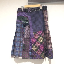 エコスタイル浜松入野店で、ヨウジヤマモトプールオムのパープルのパッチワークプリーツスカートを買取しました。状態は通常使用感があるお品物です。
