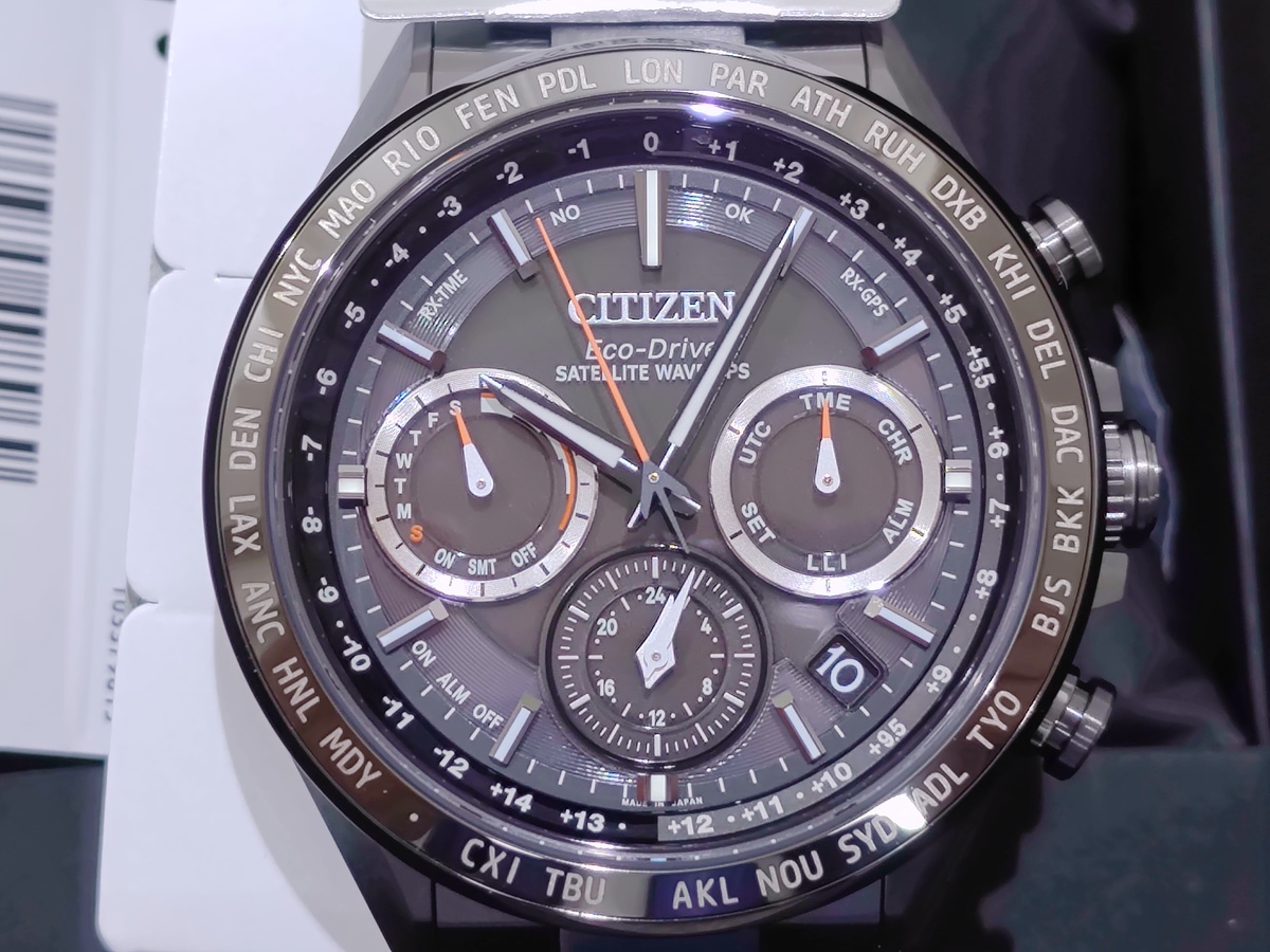 シチズンのCC4014-62E アテッサ アクトライン ブラックチタン エコドライブ 腕時計の買取実績です。