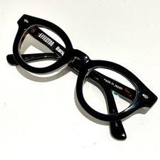 エコスタイル渋谷店で、エフェクターのセルフレーム眼鏡(ハーモニスト)を買取ました。状態は綺麗な状態の中古美品です。