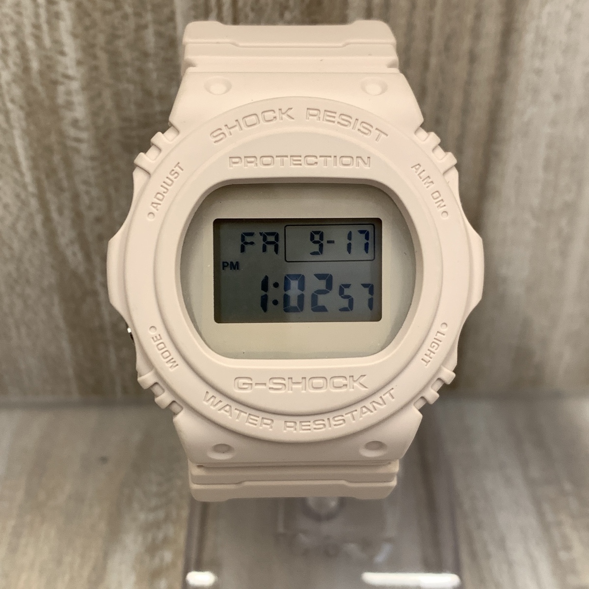 ジーショックの×エンダースキーマ― DW-5750H520-4JF デジタル時計の買取実績です。