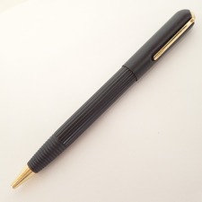 エコスタイル大阪心斎橋店の出張買取にて、ラミー(LAMY)のペルソナ、ボールペン(Persona Rollerball Pen、ブラック×ゴールド)を高価買取いたしました。状態は通常使用感のお品物です。