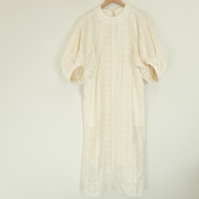 エコスタイル新宿店で、マメクロゴウチの品番MM20FW-DR039・カットジャガードドレスを買取しました。状態は綺麗な状態の中古美品です。