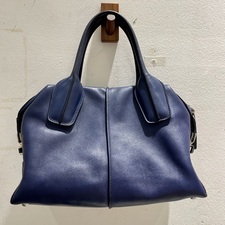 エコスタイル渋谷店で、トッズのバッグ(D-STYLING ミディアムサイズ 2WAYバッグ)を買取りました。状態は若干の使用感がある中古品です。