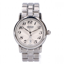 エコスタイル広尾店で、モンブランのマイスターシュテックの自動巻き腕時計、7068をお買取しました。状態は若干の使用感がある中古品です。